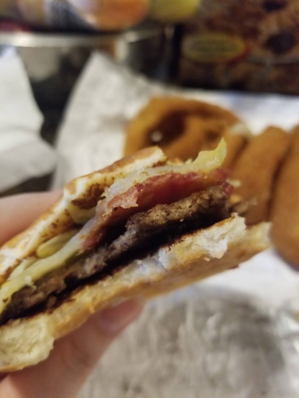 Sonic Drive-In | restaurant | 6101 N Martin Luther King Ave, Oklahoma City, OK 73111, USA | 4054275700 OR +1 405-427-5700