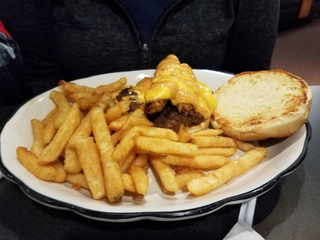 Menches Brothers of Perry | restaurant | 4887 Tuscarawas St W, Canton, OH 44708, USA | 2344103444 OR +1 234-410-3444