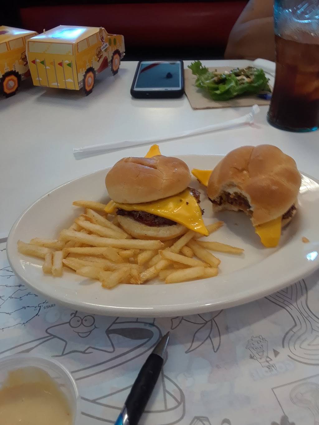 Steak n Shake | restaurant | 10181 Colerain Ave, Cincinnati, OH 45251, USA | 5133702014 OR +1 513-370-2014