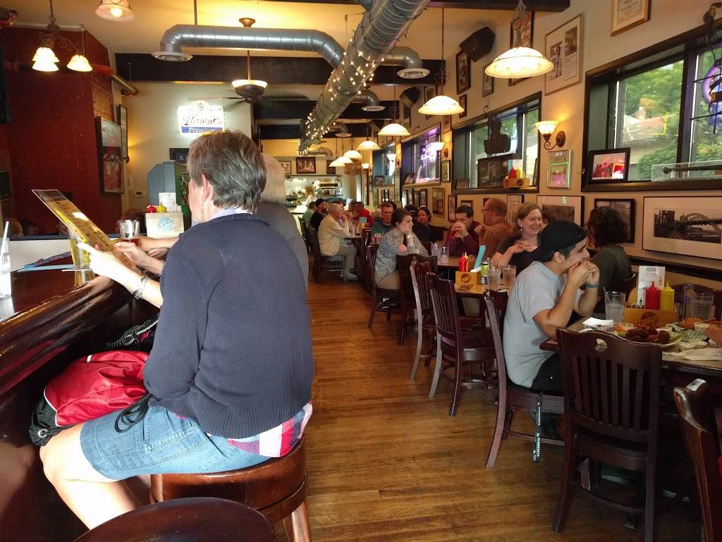 The Nook | restaurant | 492 Hamline Ave S, St Paul, MN 55116, USA | 6516984347 OR +1 651-698-4347