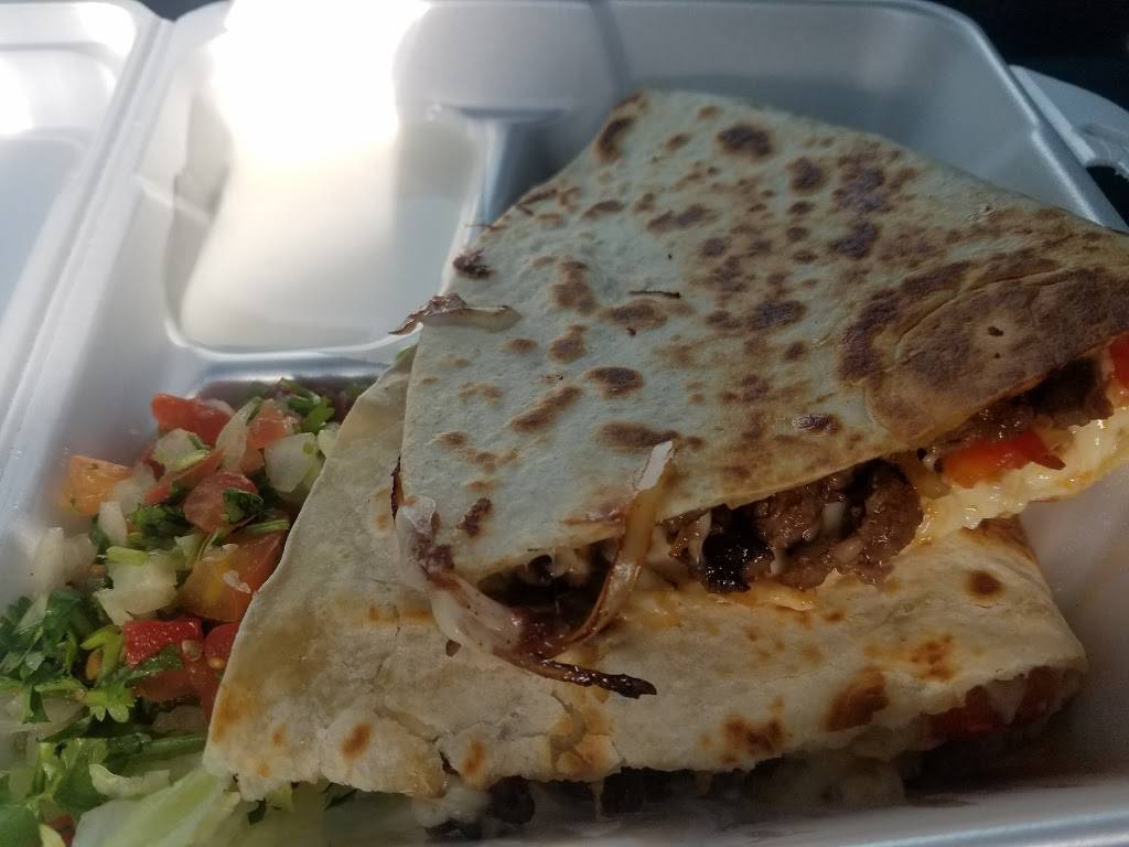 Marcelas Chicken | restaurant | 3407 Dallas Dr, Temple Hills, MD 20748, USA | 3017028142 OR +1 301-702-8142