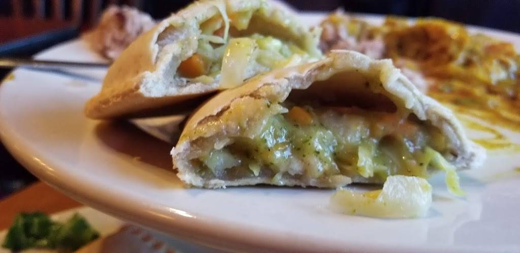 De Palm Tree Restaurant | restaurant | 8631 Olive Blvd, St. Louis, MO 63132, USA | 3144325171 OR +1 314-432-5171