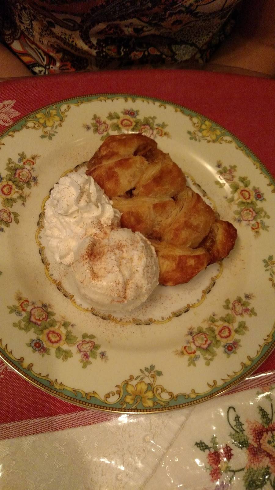 Der Jaeger | restaurant | 55 Purdytown Turnpike, Lakeville, PA 18438, USA | 5702268252 OR +1 570-226-8252