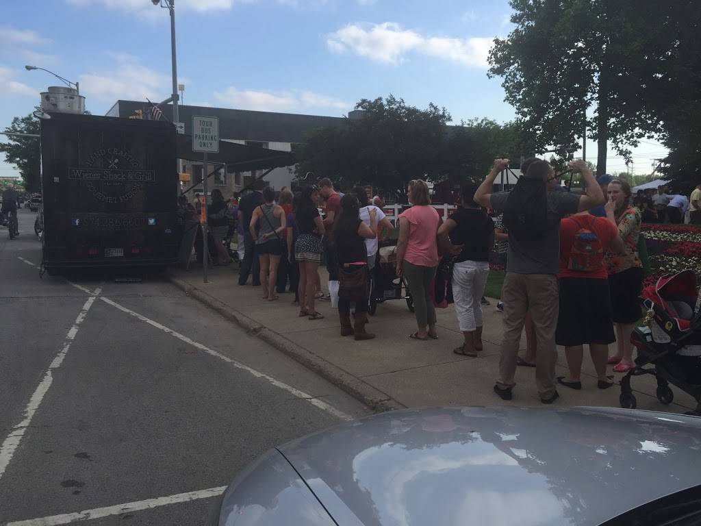 Wiener Shack & Grill Food Truck | restaurant | 11665 McKinley Hwy, Osceola, IN 46561, USA | 5742866607 OR +1 574-286-6607