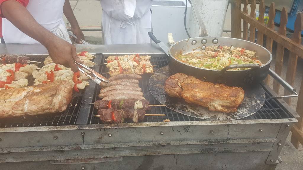 3rd Street Bar | restaurant | 4626 3rd Ave, Detroit, MI 48201, USA | 3138330603 OR +1 313-833-0603