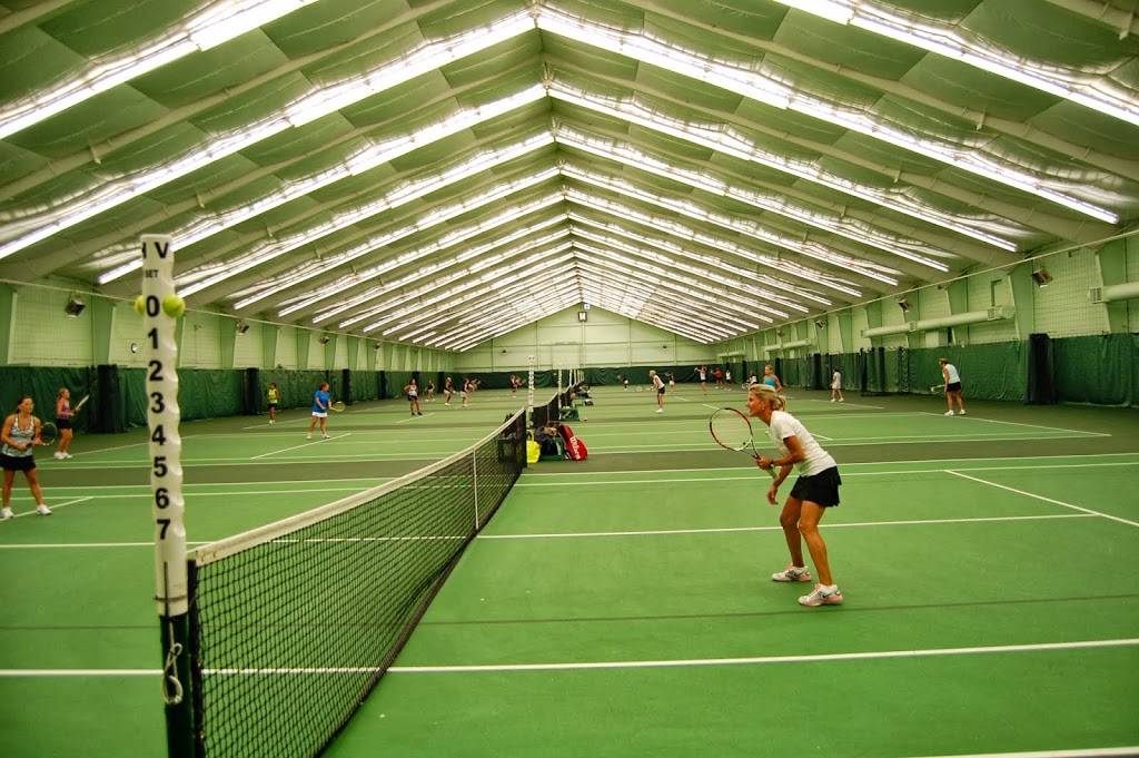 Creve Coeur Racquet Club | restaurant | 12691 Conway Rd, Creve Coeur, MO 63141, USA | 3144340344 OR +1 314-434-0344