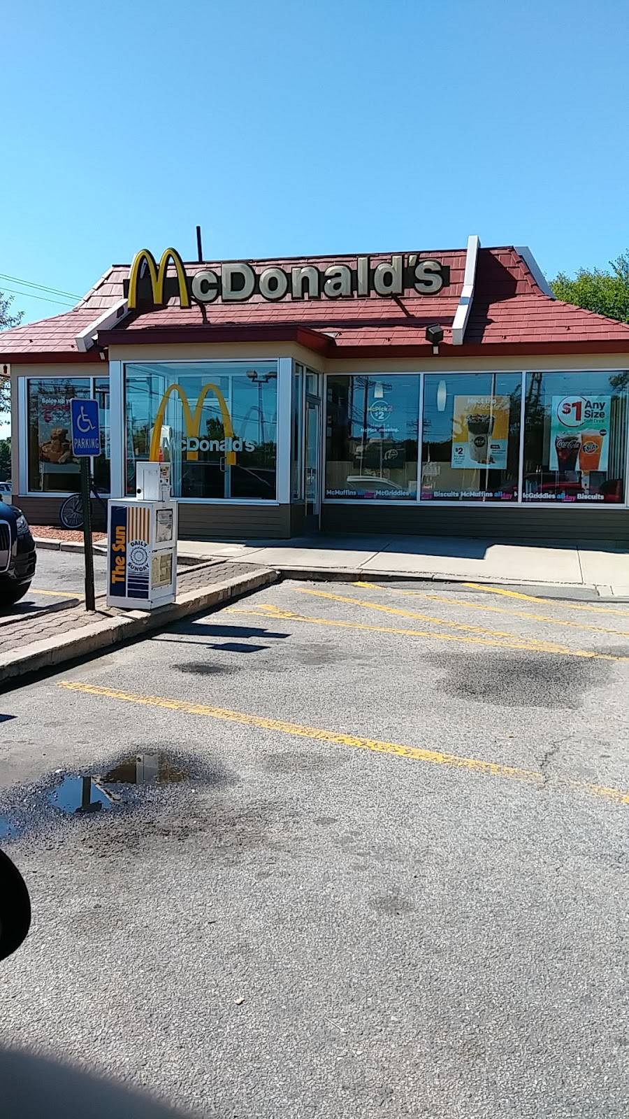 McDonalds | cafe | 1 Varnum Ave, Lowell, MA 01854, USA | 9784541199 OR +1 978-454-1199