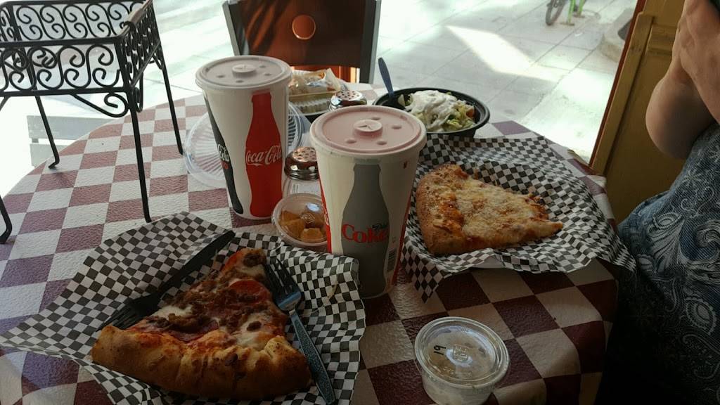 816 Pint & Slice | restaurant | 816 S Calhoun St, Fort Wayne, IN 46802, USA | 2604236600 OR +1 260-423-6600