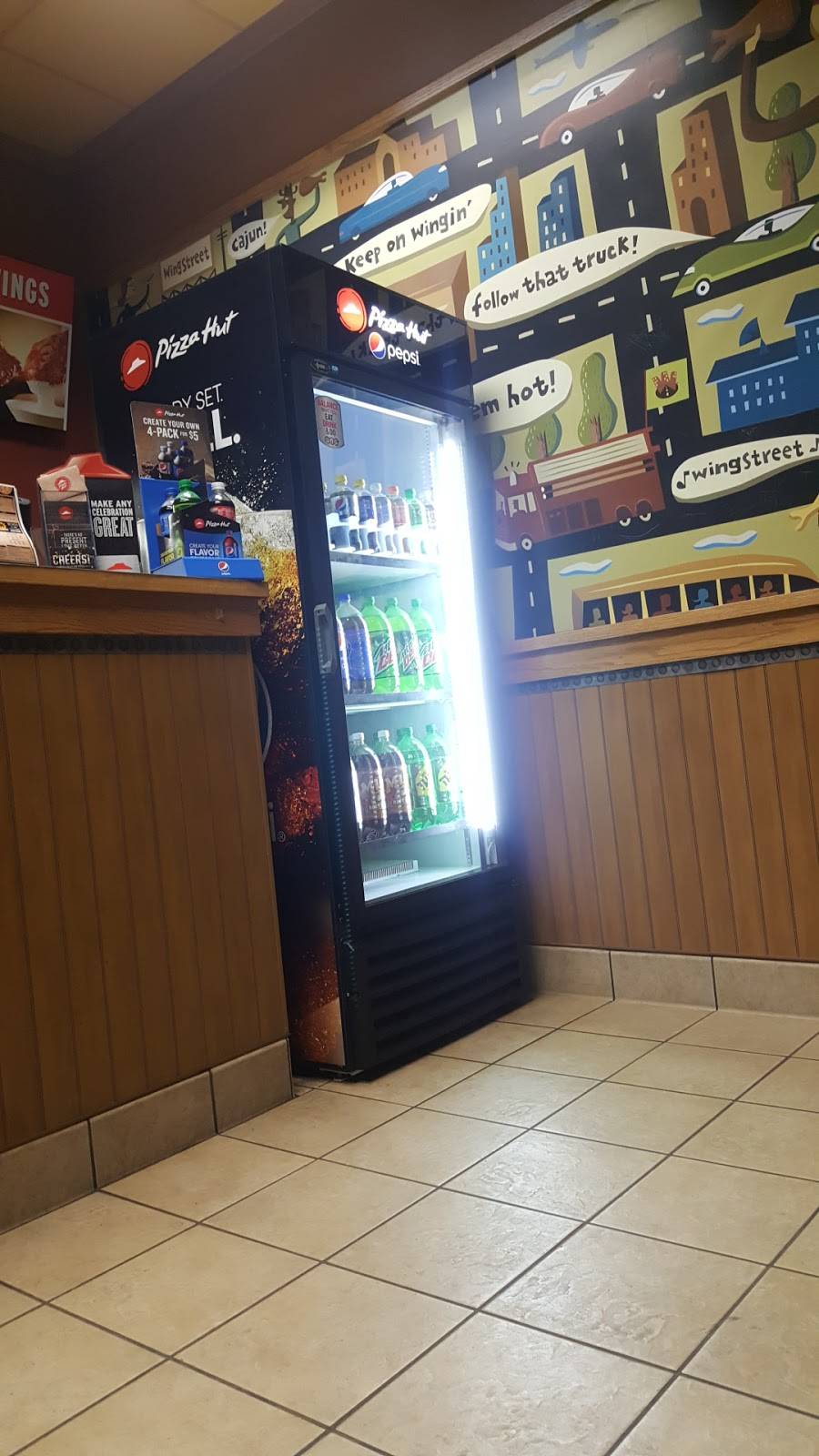 Pizza Hut | restaurant | 21258 E Rittenhouse Rd, Queen Creek, AZ 85142, USA | 4804571112 OR +1 480-457-1112