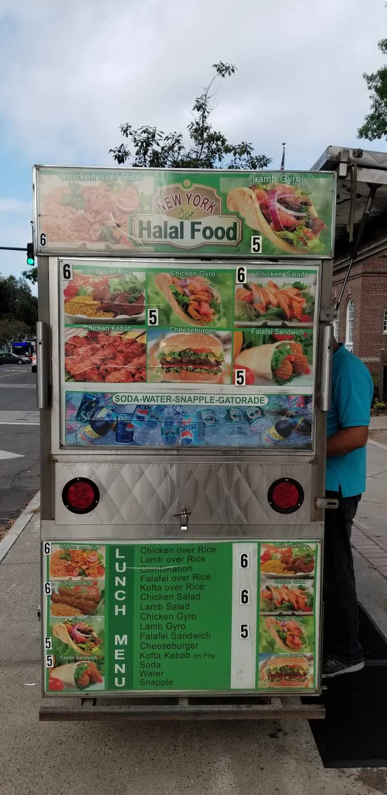 The Halal Cart | restaurant | 115 N Pleasant St, Amherst, MA 01002, USA | 6463315115 OR +1 646-331-5115