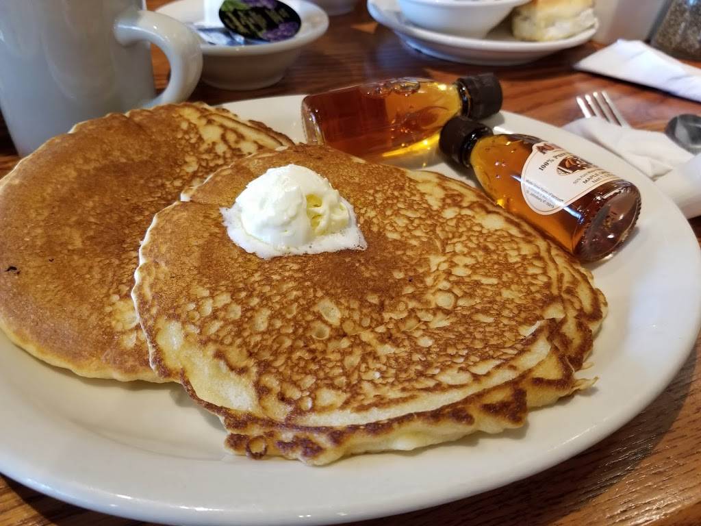 Cracker Barrel Old Country Store | restaurant | 710 Sw Greenville Blvd SW, Greenville, NC 27834, USA | 2523551662 OR +1 252-355-1662