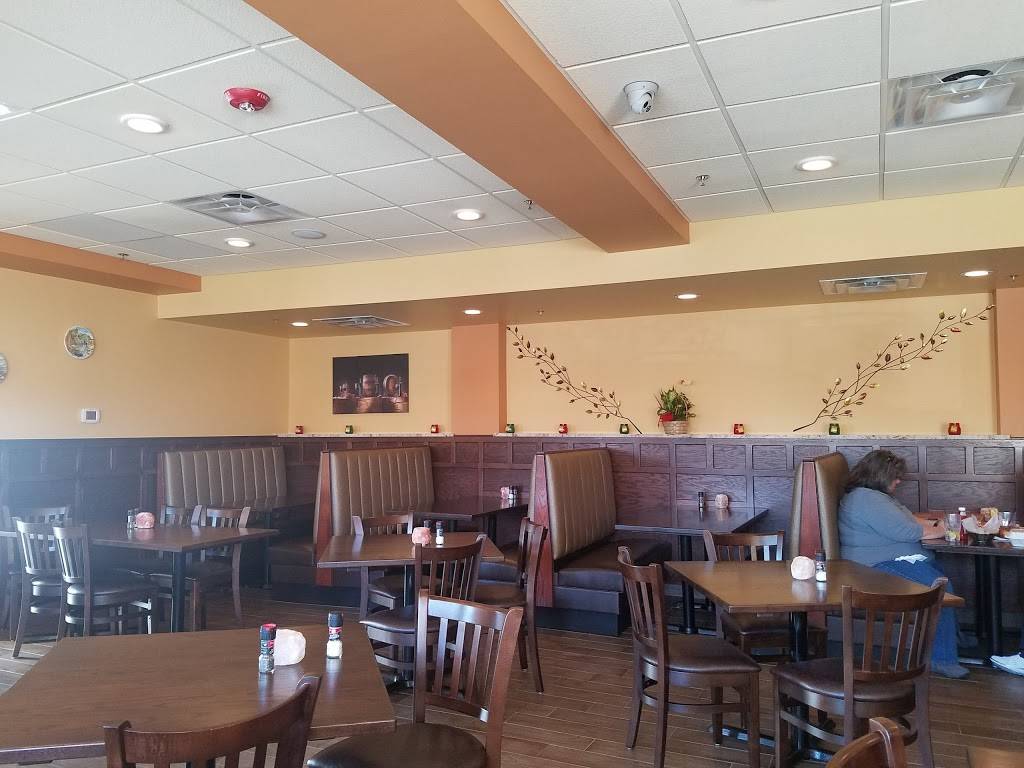 Mediterraneo | restaurant | 132 W Main St, Westminster, MD 21157, USA | 4108574646 OR +1 410-857-4646