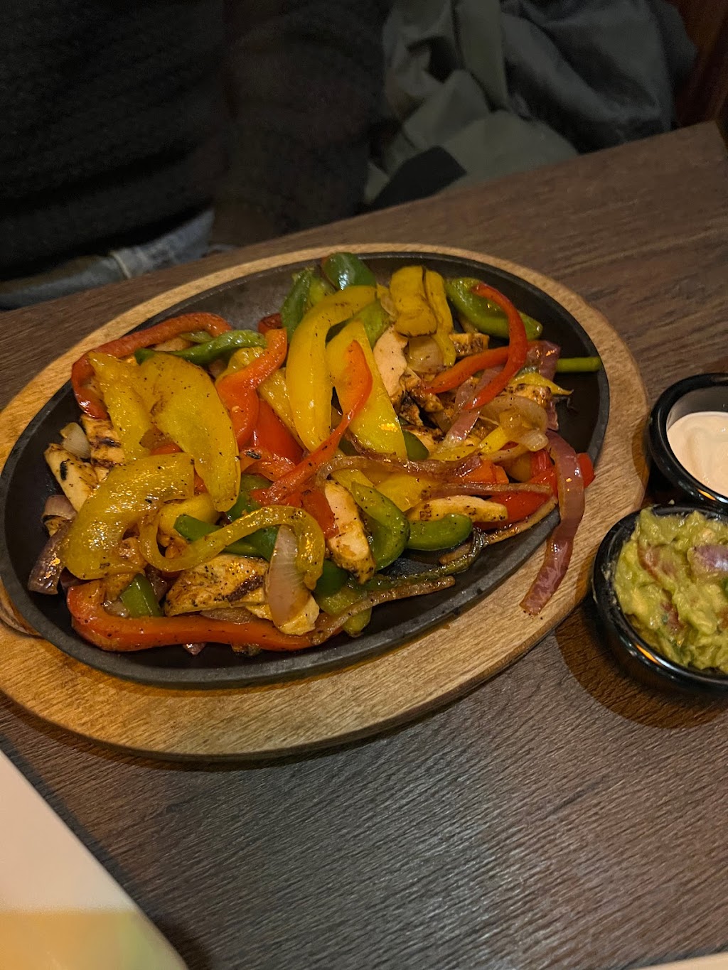 Sal Pique | restaurant | 130 N Northwest Hwy, Park Ridge, IL 60068, USA | 8476967237 OR +1 847-696-7237