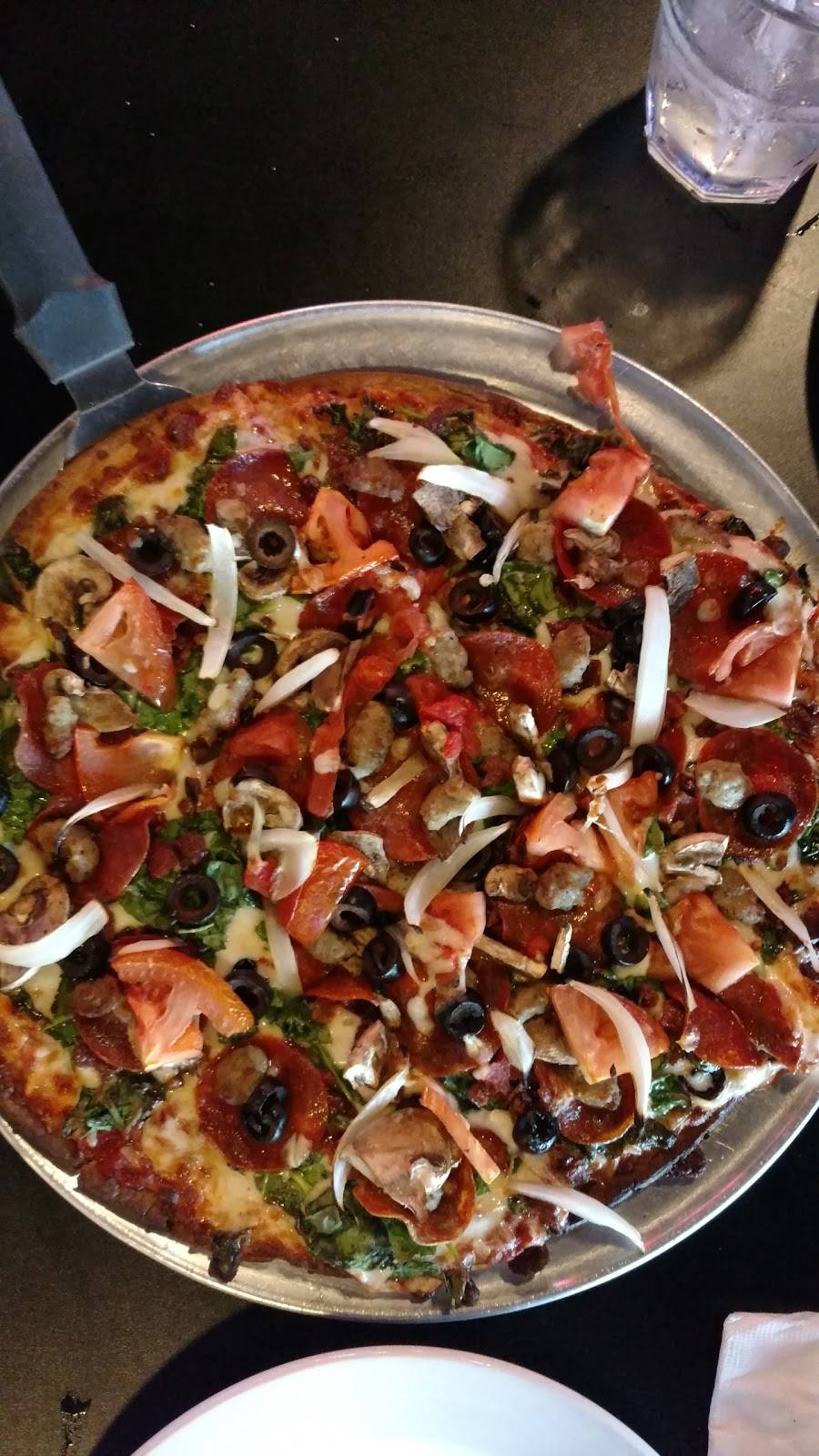 No-Jacks Bar & Grill | restaurant | 2508, 4001 IL-159, Smithton, IL 62285, USA | 6182352356 OR +1 618-235-2356