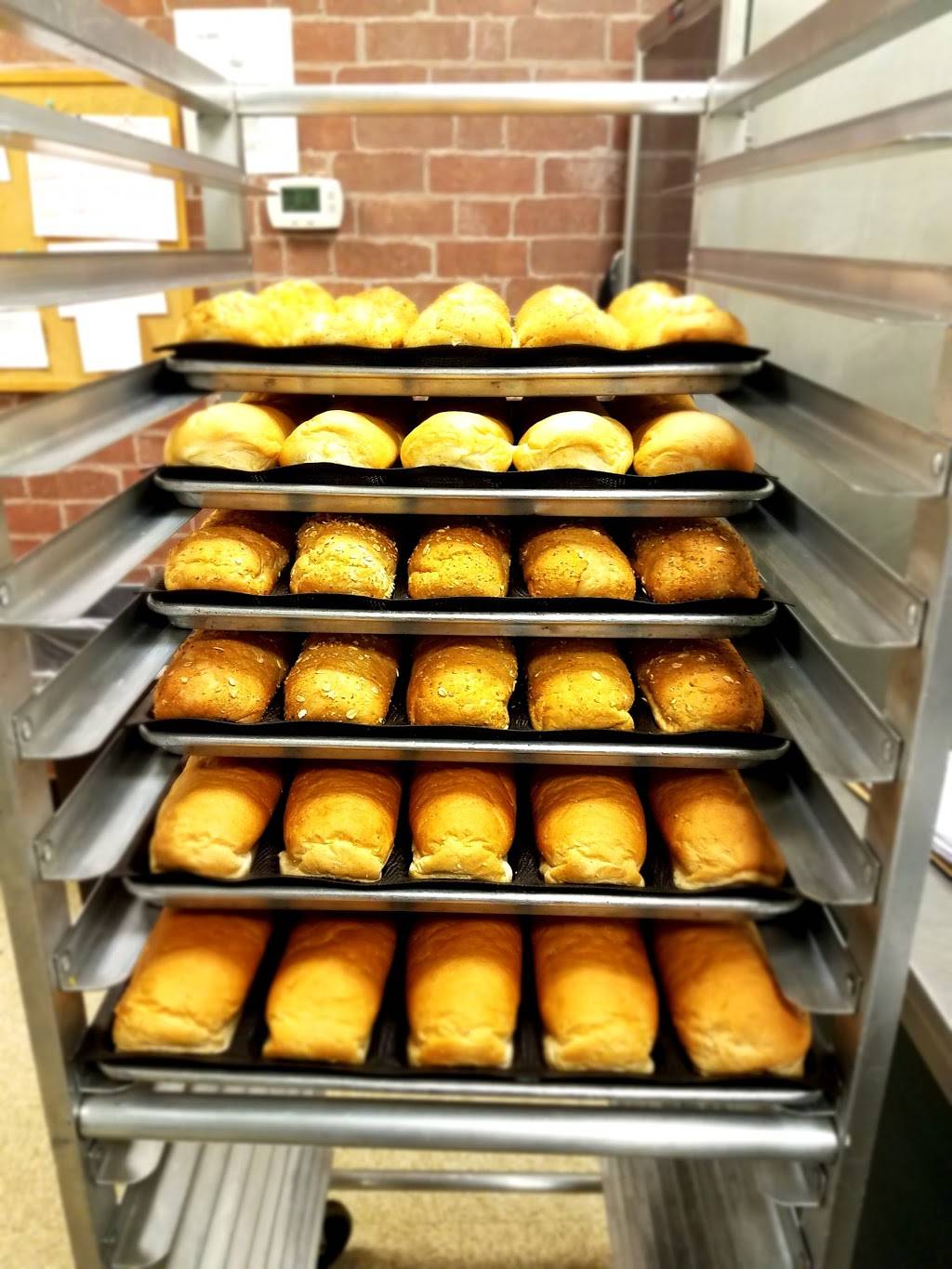 Subway | restaurant | 923 Dunbar Ave, Dunbar, WV 25064, USA | 3047681339 OR +1 304-768-1339