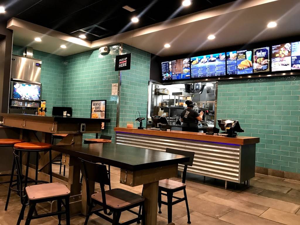 Taco Bell | meal takeaway | 8163 NE Air Cargo Rd, Portland, OR 97218, USA | 5032825636 OR +1 503-282-5636
