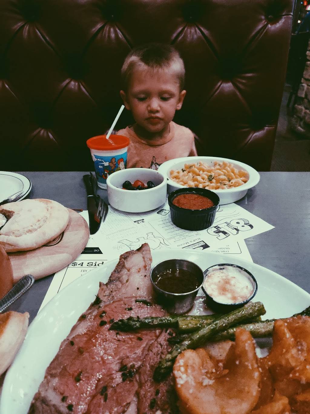 815 Chop House | restaurant | 394 W Virginia St, Crystal Lake, IL 60014, USA | 8155263777 OR +1 815-526-3777