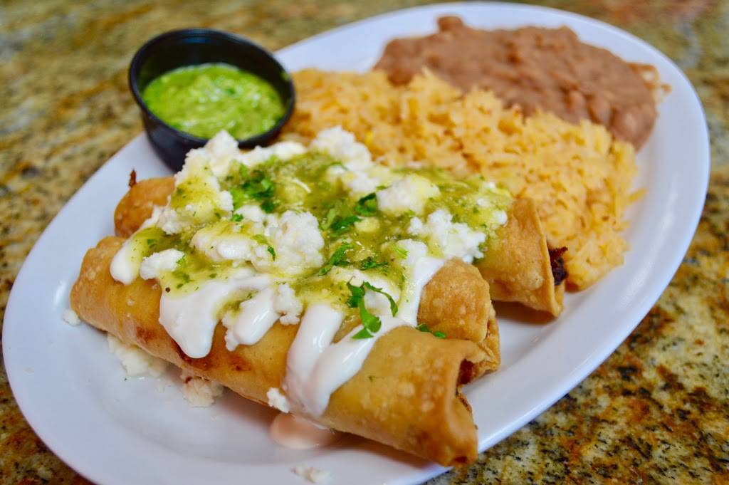 Las 3 Marias Tacos Y Huaraches | restaurant | 26881 Sierra Hwy, Santa Clarita, CA 91321, USA | 6612507891 OR +1 661-250-7891