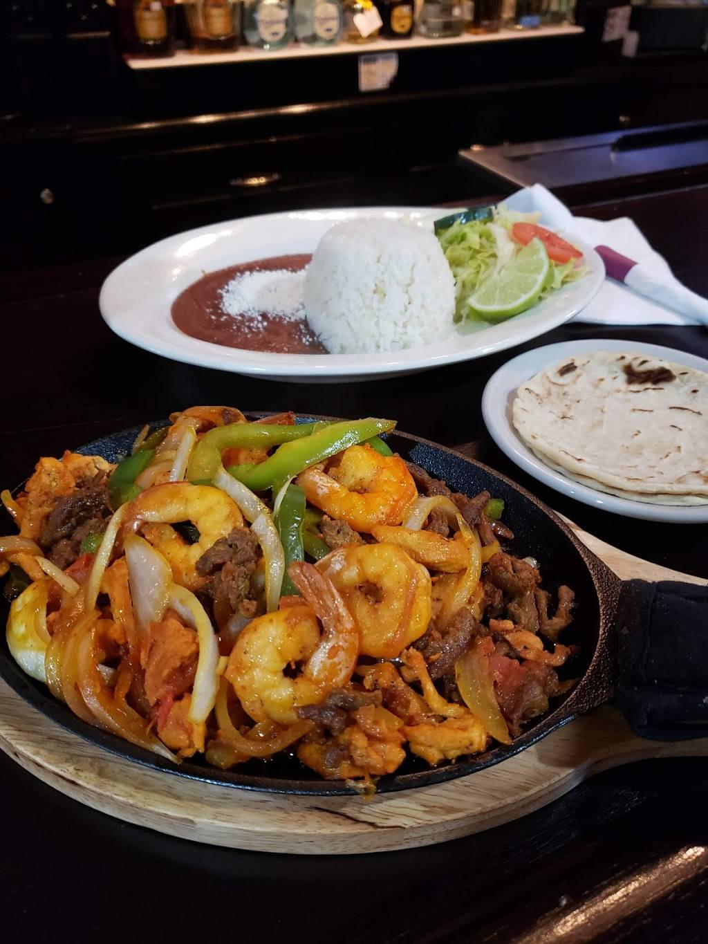 El Paraiso Restaurant | restaurant | 3326 Williamson Rd, Roanoke, VA 24012, USA | 5402062366 OR +1 540-206-2366