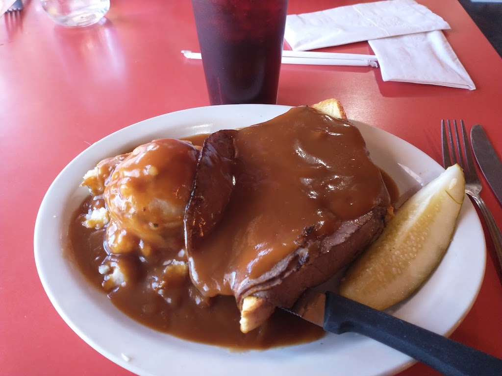 DeDes Farmhouse Cafe | restaurant | 197 200 S, Parowan, UT 84761, USA | 4352630063 OR +1 435-263-0063