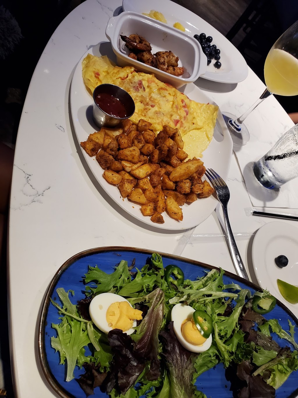 The Blu Halo | restaurant | 3431 Bannerman Rd Suite #102, Tallahassee, FL 32312, USA | 8509991696 OR +1 850-999-1696