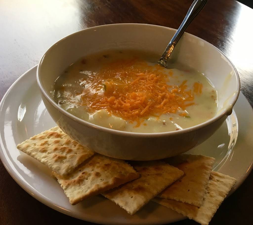 Black Horse Tavern | restaurant | 100 W Liberty St, Girard, OH 44420, United States | 3305455500 OR +1 330-545-5500