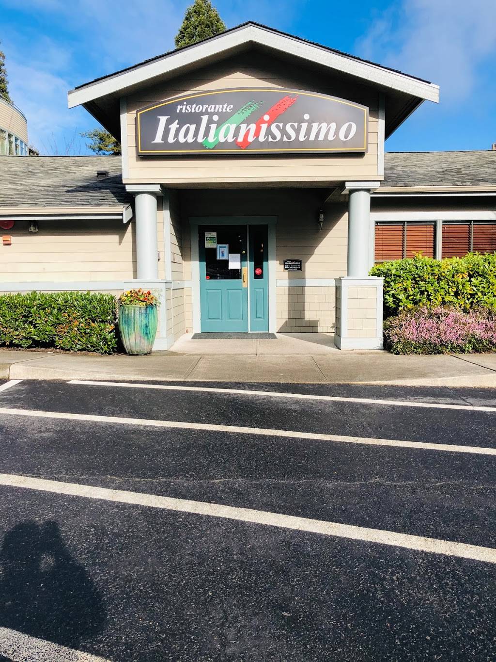 Italianissimo Ristorante | restaurant | 15608 NE Woodinville Duvall Pl, Woodinville, WA 98072, USA | 4254856888 OR +1 425-485-6888