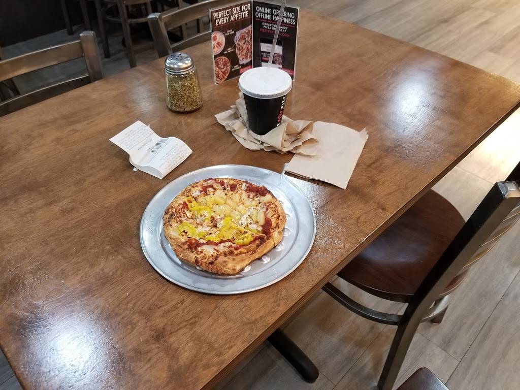 Pie Five Pizza | meal takeaway | 6221 W Sample Rd, Coral Springs, FL 33067, USA | 7542409055 OR +1 754-240-9055