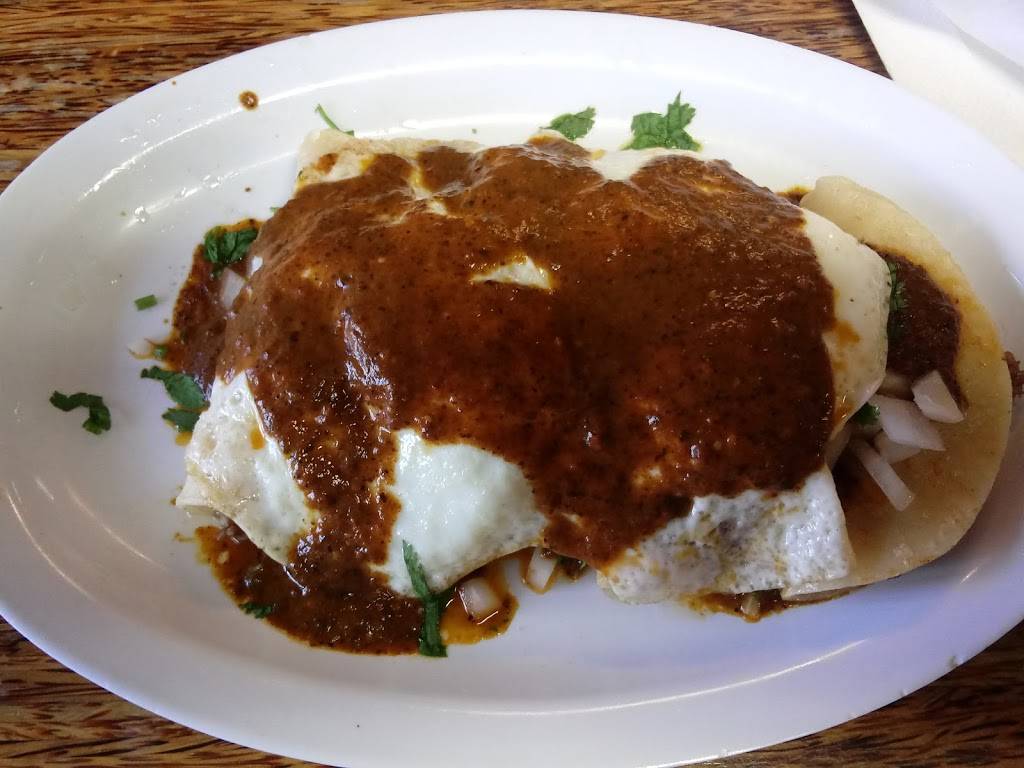 Los Habaneros | restaurant | 4614 Callaghan Rd, San Antonio, TX 78228, USA | 2104449260 OR +1 210-444-9260