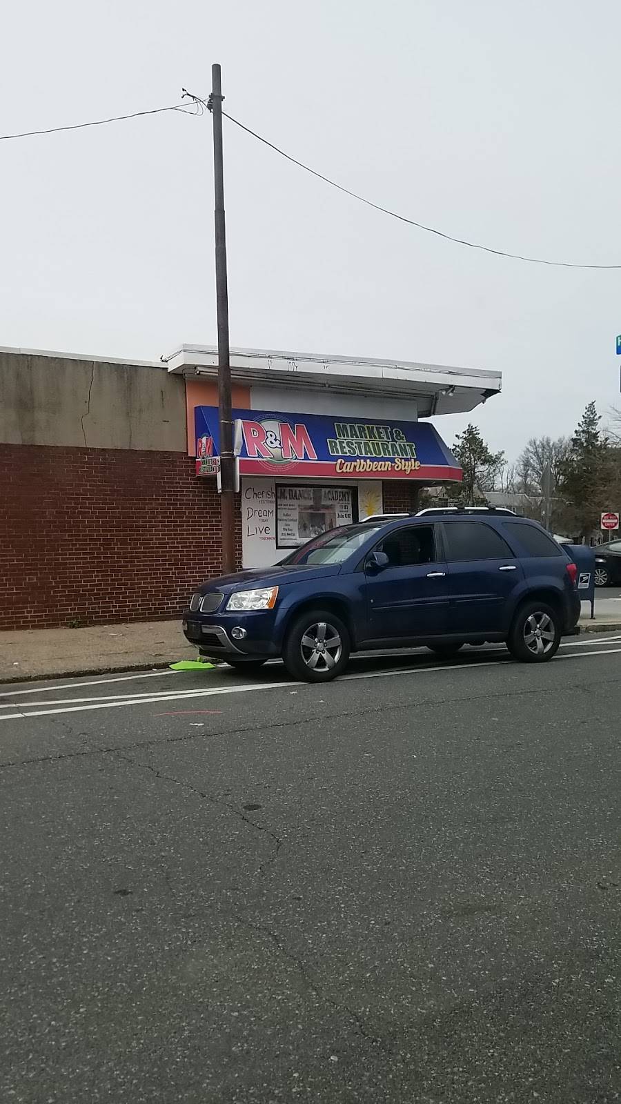 R&M Market & Soul Food | restaurant | 7544 Haverford Ave, Philadelphia, PA 19151, USA | 2158717771 OR +1 215-871-7771