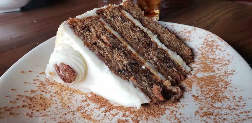 Outback Steakhouse | restaurant | 8625 W Sura Lane, Greenfield, WI 53228, USA | 4148171800 OR +1 414-817-1800