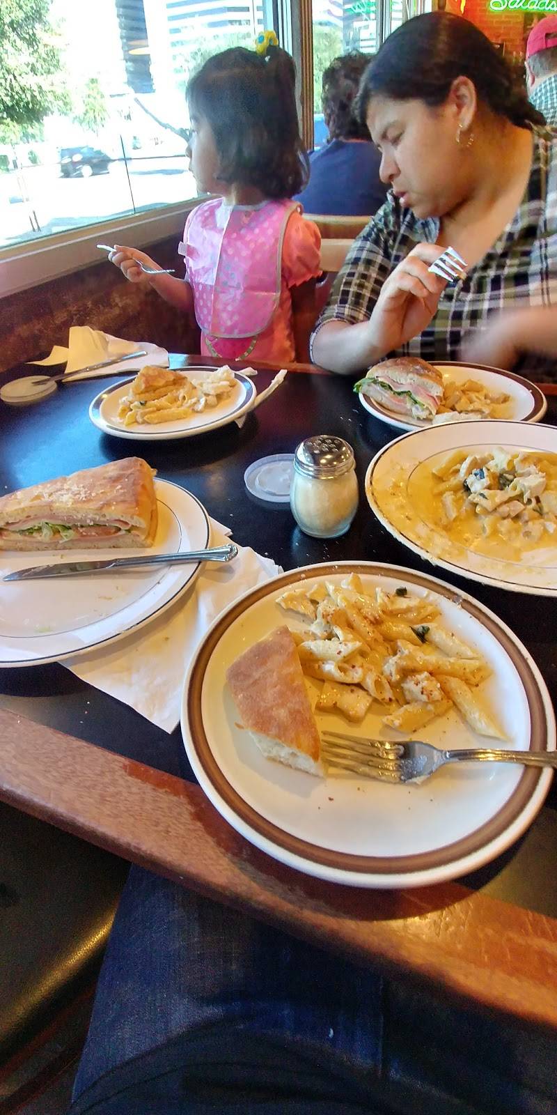 Pinos Pizza Al Centro | restaurant | 139 W Thomas Rd, Phoenix, AZ 85013, USA | 6022793237 OR +1 602-279-3237