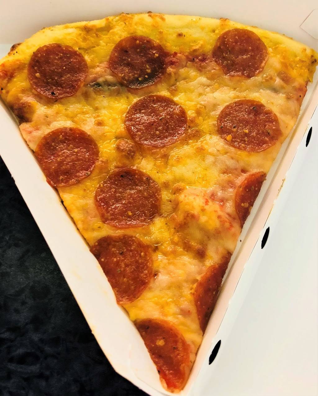 Metro Pizza | restaurant | Paradise Rd, Las Vegas, NV 89119, USA | 7022614380 OR +1 702-261-4380