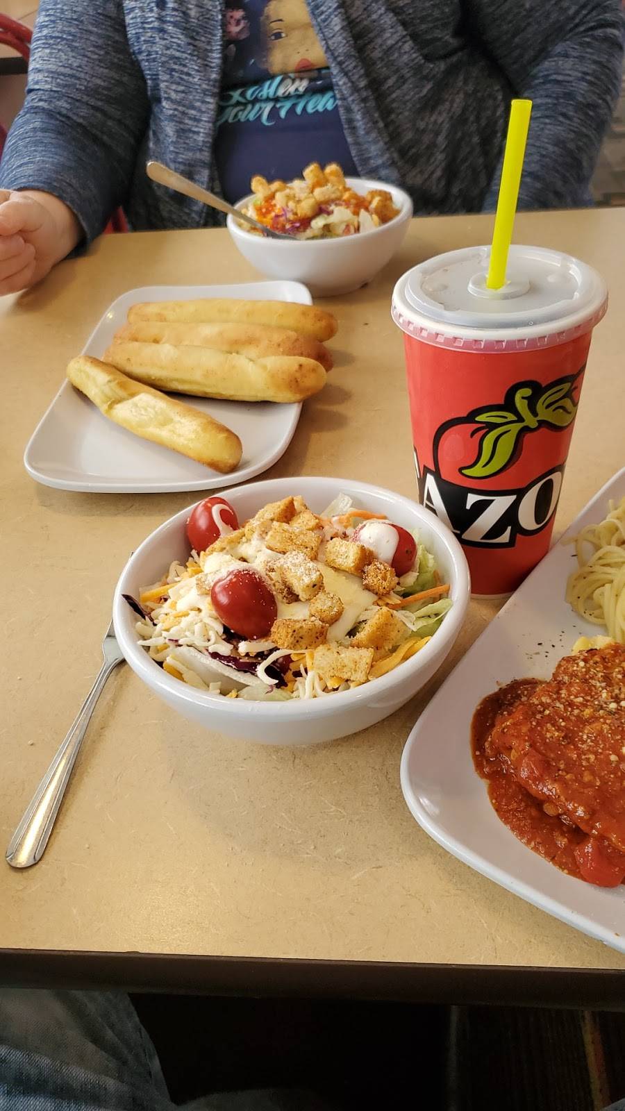 Fazolis | restaurant | 504 N Belt Hwy, St Joseph, MO 64506, USA | 8163879539 OR +1 816-387-9539