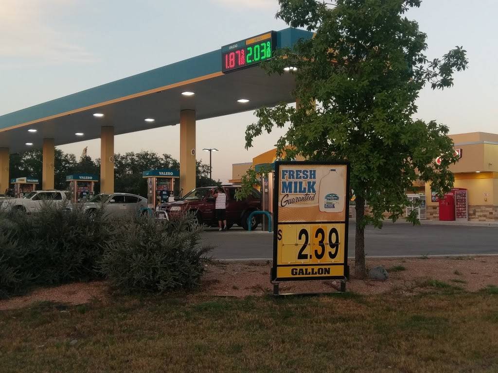 Corner Store | cafe | 9676 Westover Hills Blvd, San Antonio, TX 78251, USA | 2105200893 OR +1 210-520-0893