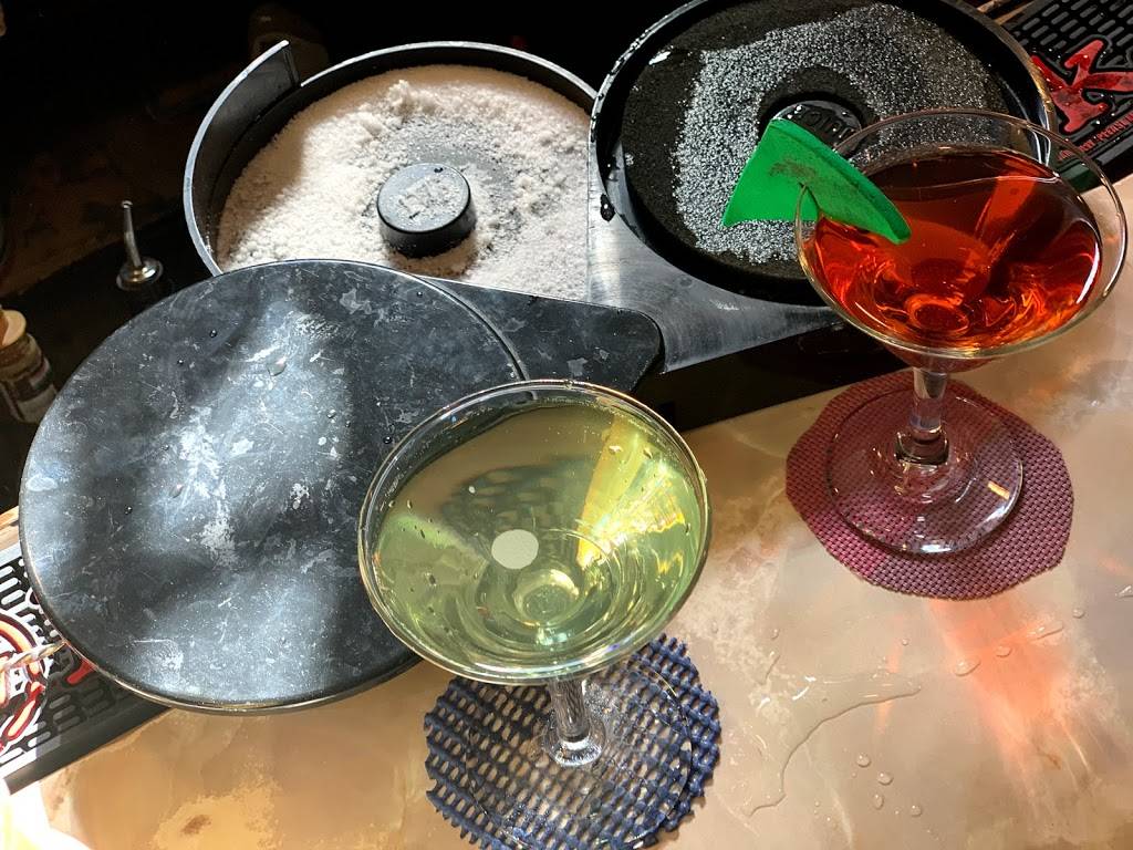 Hardys Tiki Bar | restaurant | 740 N Main St, West Bridgewater, MA 02379, USA | 7742574077 OR +1 774-257-4077