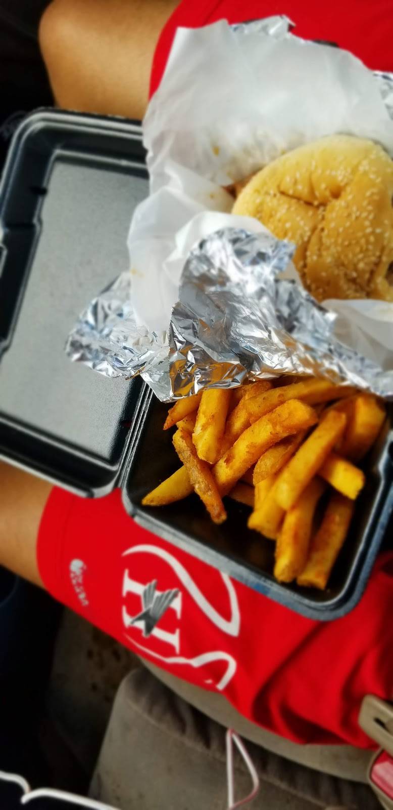 Brendas Bar-B-Que Pit | restaurant | 1457 Mobile Rd, Montgomery, AL 36108, USA | 3342629349 OR +1 334-262-9349