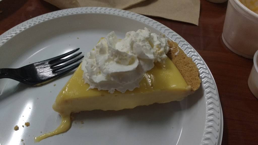 Smokin Ice House | restaurant | 5890 US-1, Grant, FL 32949, USA | 3219143988 OR +1 321-914-3988