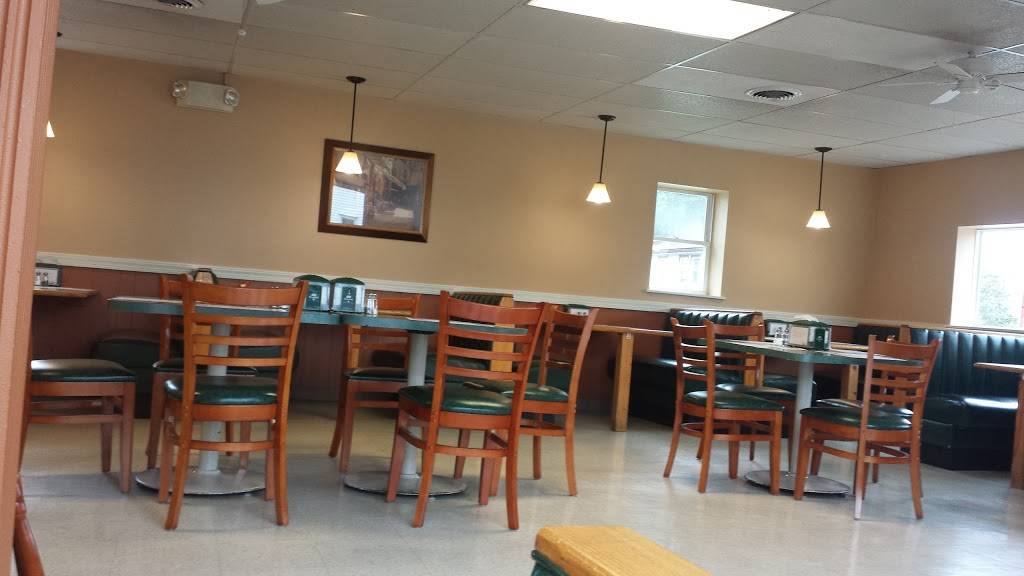 Carusos of Schaefferstown | restaurant | 1145 Heidelberg Ave, Schaefferstown, PA 17088, USA | 7179493000 OR +1 717-949-3000