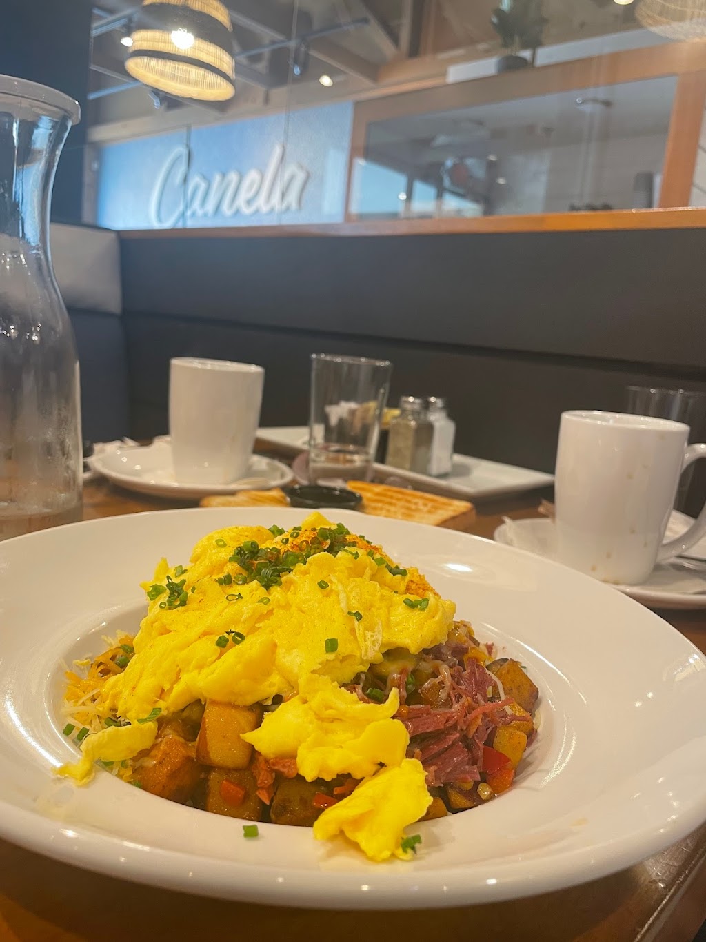 Canela Cafe | restaurant | 2621 N Downer Ave, Milwaukee, WI 53211, USA | 4142266749 OR +1 414-226-6749