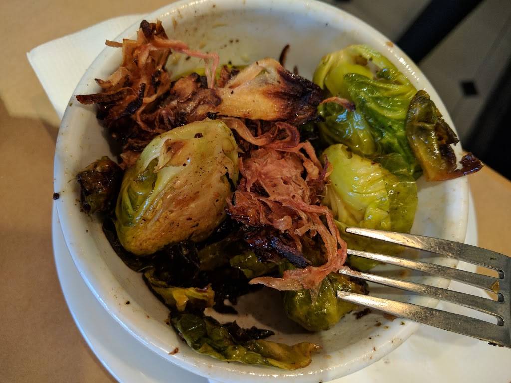 simplethings 3rd Street | meal delivery | 8310 W 3rd St, Los Angeles, CA 90048, USA | 3235923390 OR +1 323-592-3390