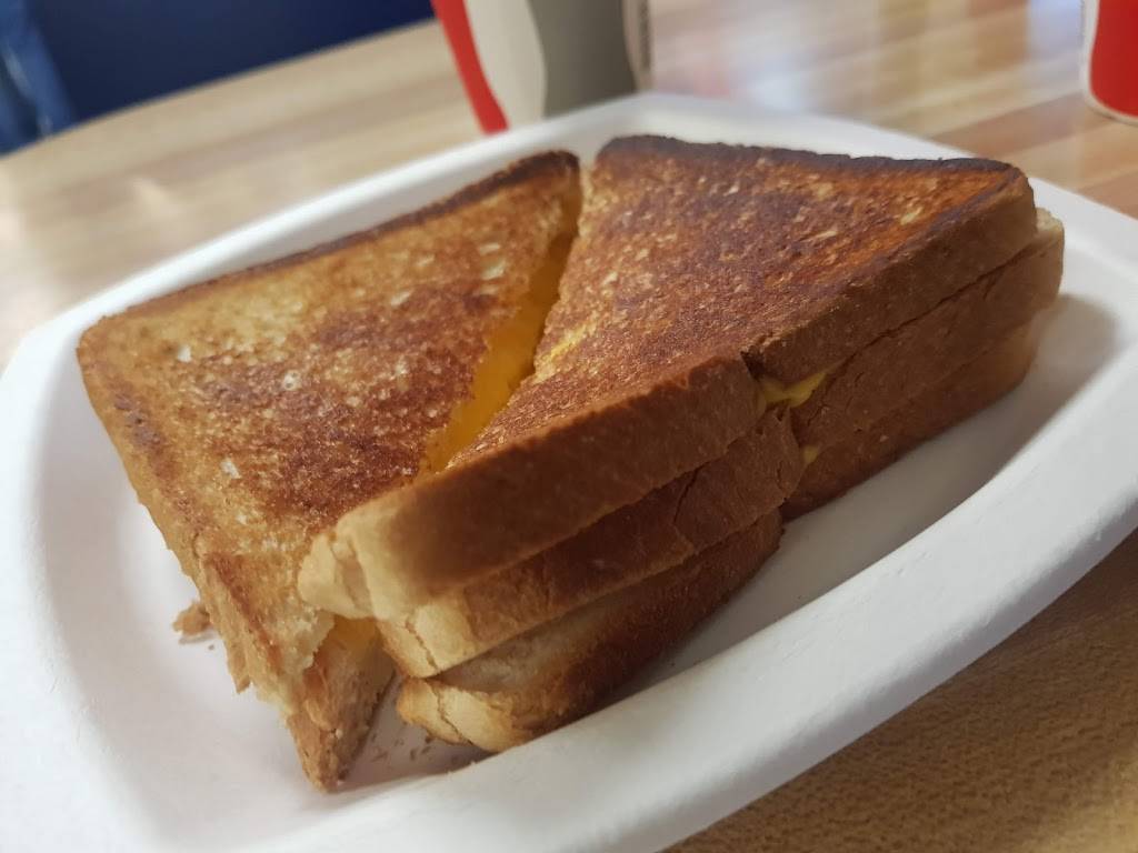 Ye Ole Fashioned Ice Cream & Sandwich Cafe- Mt. Pleasant | cafe | 1502 N Hwy 17, Mt Pleasant, SC 29464, USA | 8438493698 OR +1 843-849-3698