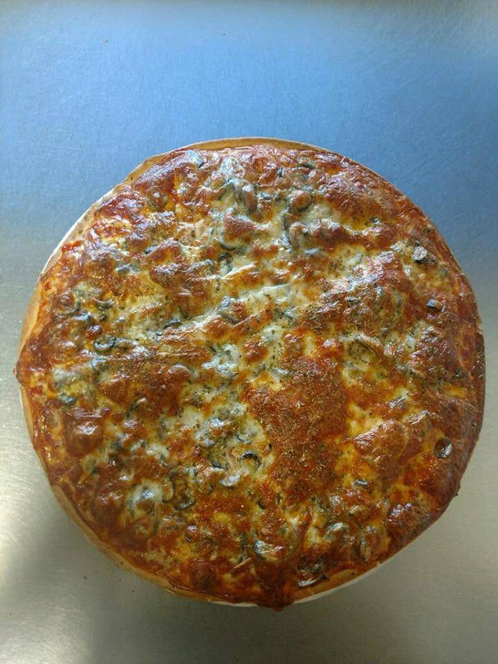 The Pizza Shop | restaurant | 317 E 2nd St #2317, Merrill, WI 54452, USA | 7155364881 OR +1 715-536-4881