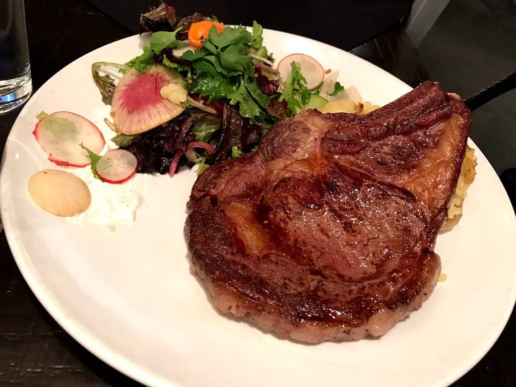 22 Bistro | restaurant | 1995 Squaw Valley Rd #11, Olympic Valley, CA 96146, USA | 5305846170 OR +1 530-584-6170