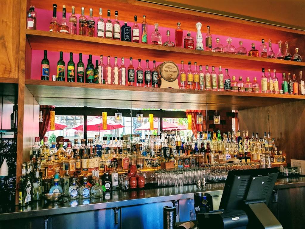 Rosa Mexicano | restaurant | 30 Mission St, San Francisco, CA 94105, USA | 4158744300 OR +1 415-874-4300