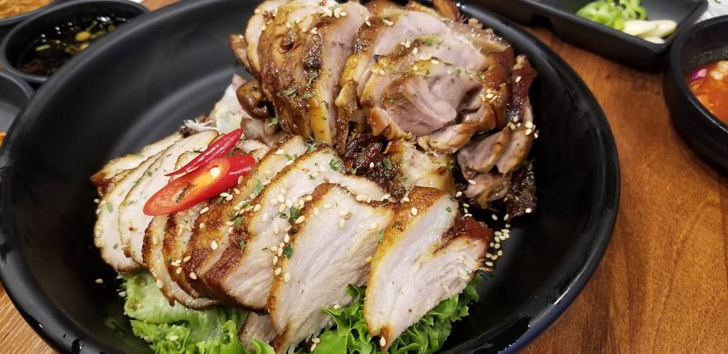 Hanyang Jokbal | restaurant | 6016 Yonge St, North York, ON M2M 3V9, Canada | 4167925808 OR +1 416-792-5808