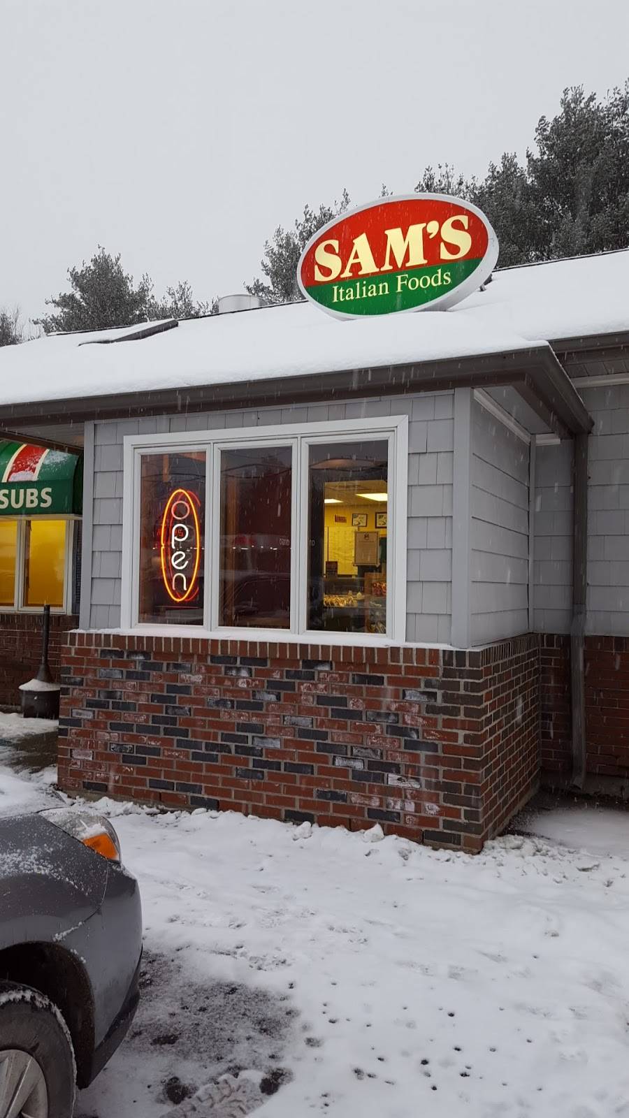 Sams Italian Foods | restaurant | 137 Civic Center Dr, Augusta, ME 04330, USA | 2076234040 OR +1 207-623-4040