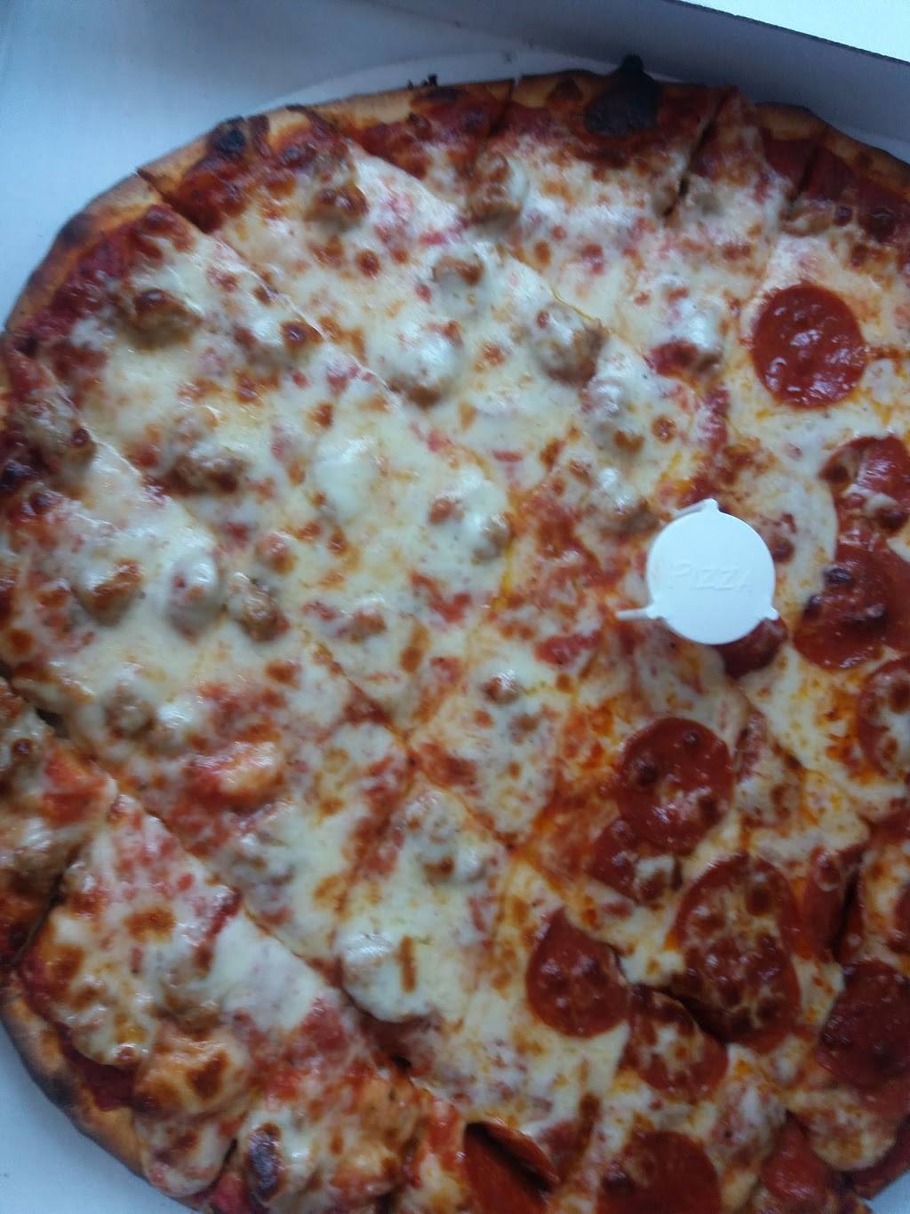 Big Tonys Pizza II | restaurant | 3732 W 59th St, Chicago, IL 60629, USA | 7737675966 OR +1 773-767-5966