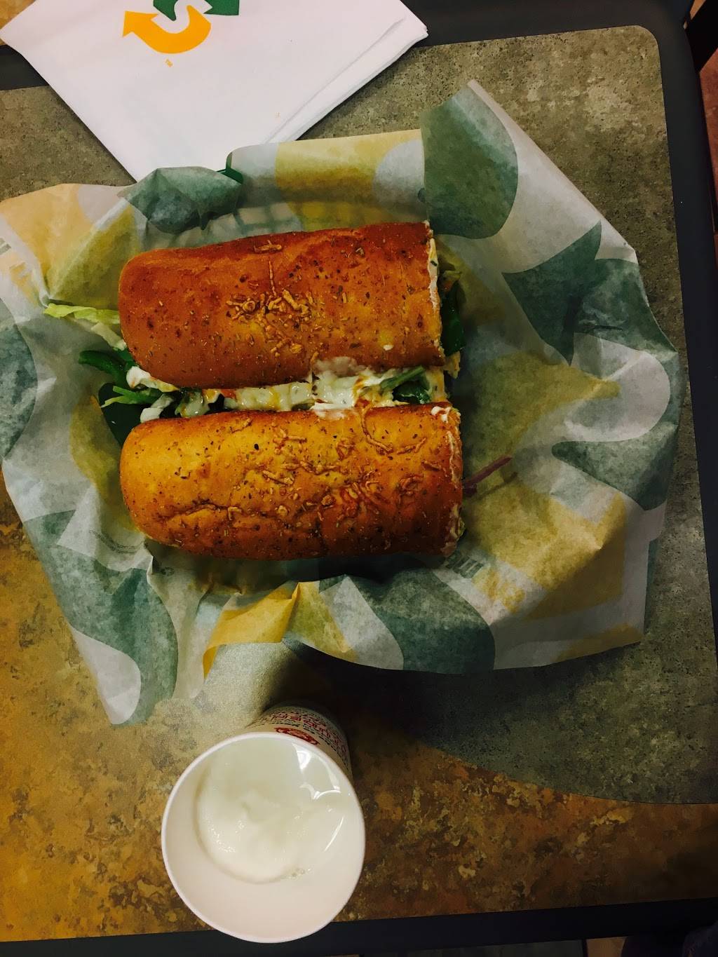 Subway Restaurants | restaurant | 407 W Abram St, Arlington, TX 76010, USA | 8177955800 OR +1 817-795-5800