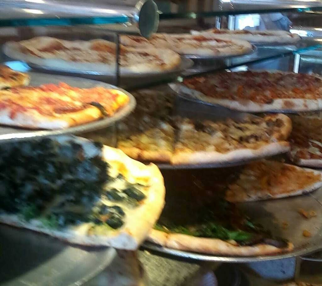 Vincents Pizzeria | restaurant | 1004 Willis Ave, Albertson, NY 11507, USA | 5166217530 OR +1 516-621-7530